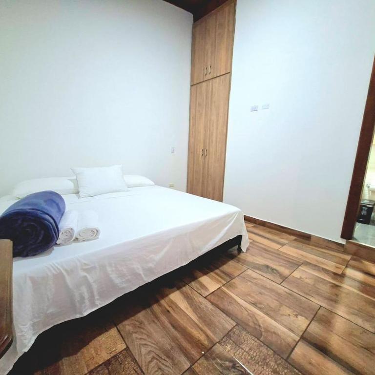 Casa de 3 habitaciones a 1 cuadra del parque de Jardin - Casa - 6