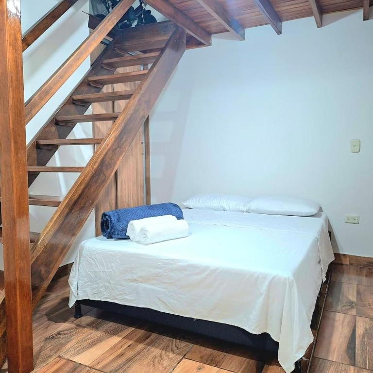 Casa de 3 habitaciones a 1 cuadra del parque de Jardin - Casa - 9