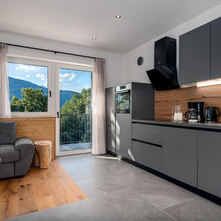 Plauserhof - Appartamento con 2 Camere da Letto e Balcone - 2