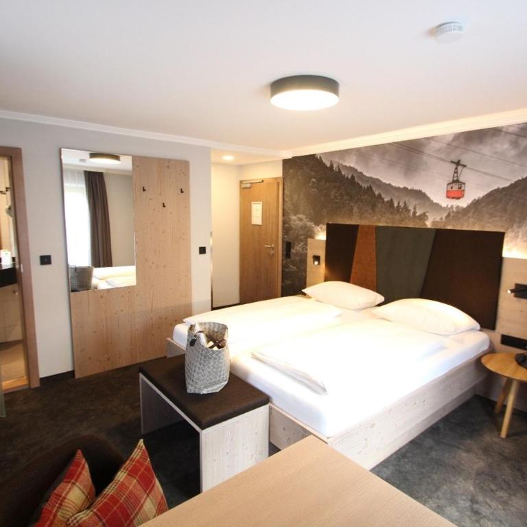 Hotel Seeblick - Doppelzimmer mit Seeblick - 10
