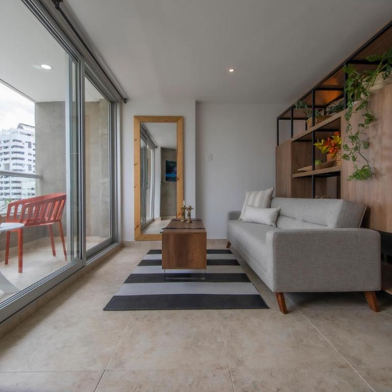 Moderno apartamento cerca a la playa el laguito - One-Bedroom Apartment - 5