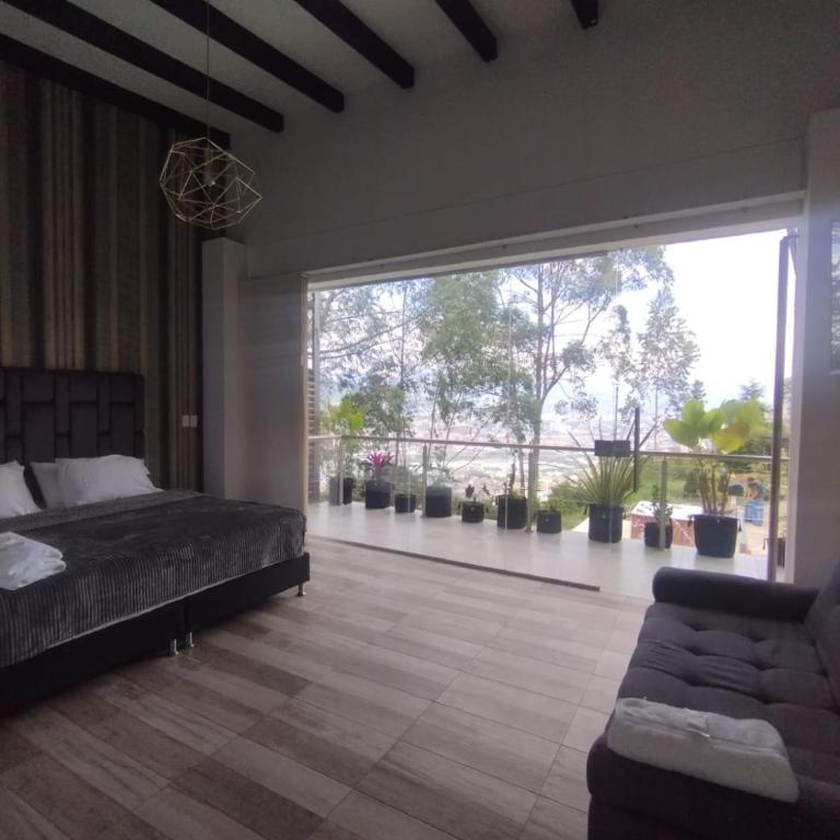 This mansion hides more than one secret - Villa - 23
