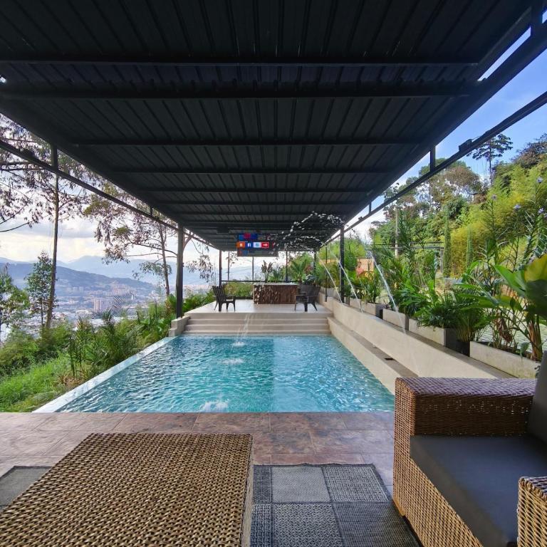 This mansion hides more than one secret - Villa - 33