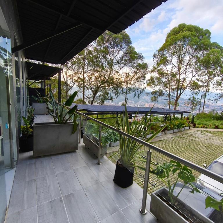 This mansion hides more than one secret - Villa - 60