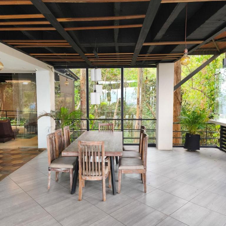 This mansion hides more than one secret - Villa - 67
