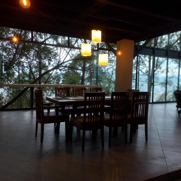 This mansion hides more than one secret - Villa - 93