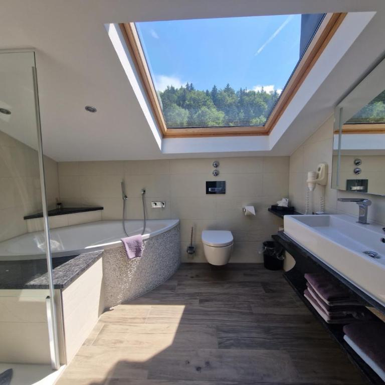 Hotel Seeblick - Familiensuite - 3