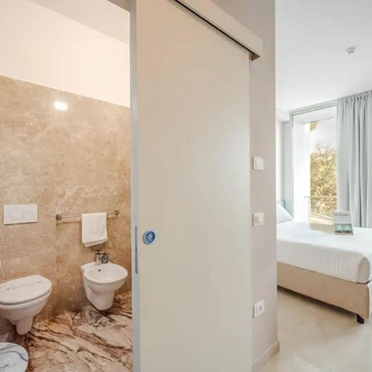 Cristallo Park Hotel - Habitación Doble con balcón - 9
