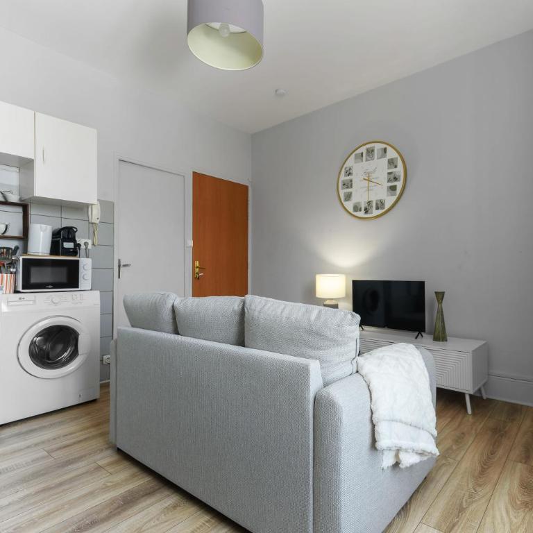 Le Petit Mimosa - Appartement design en centre ville - Apartment mit 1 Schlafzimmer - 26