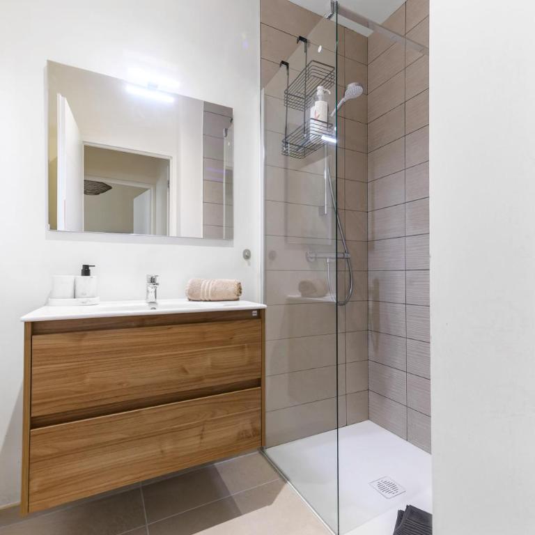 Splendid - Appartement design en centre ville - One-Bedroom Apartment - 8