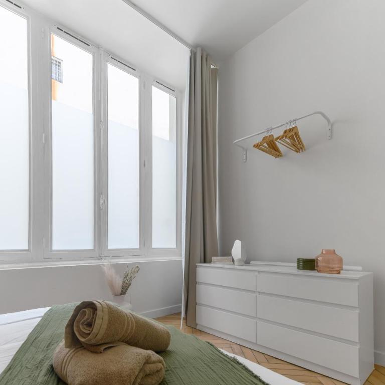 Splendid - Appartement design en centre ville - One-Bedroom Apartment - 43