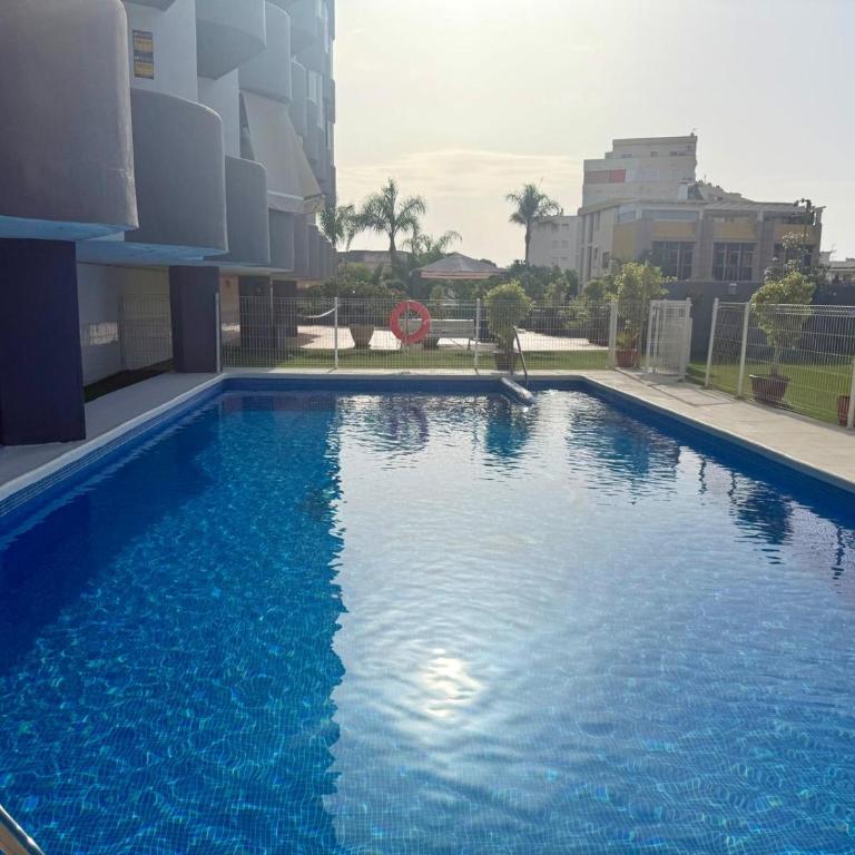 Apartamento Exclusivo de Diseño y piscina en centro de Torremolinos - Apartment mit 2 Schlafzimmern - 39