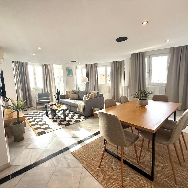 Apartamento Exclusivo de Diseño y piscina en centro de Torremolinos - Apartment mit 2 Schlafzimmern - 3