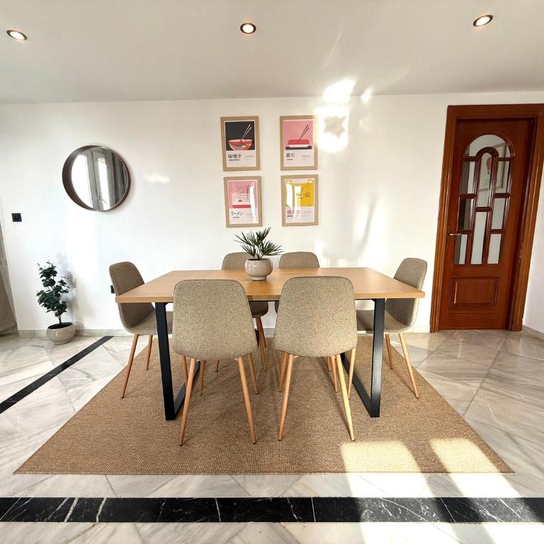 Apartamento Exclusivo de Diseño y piscina en centro de Torremolinos - Apartment mit 2 Schlafzimmern - 9