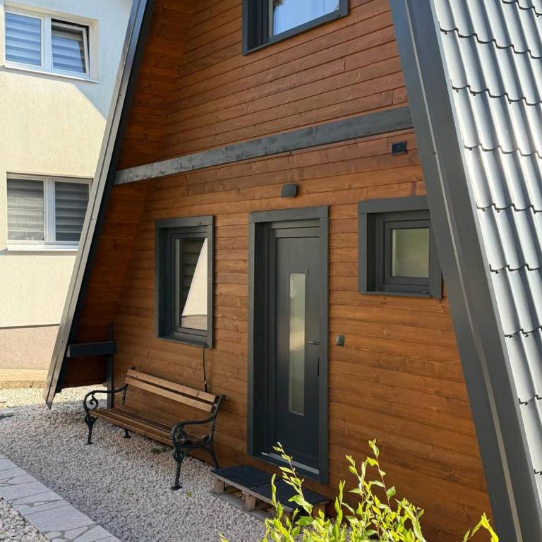 Bungalov Aurora - Koliba sa 2 Spavaće Sobe - 2