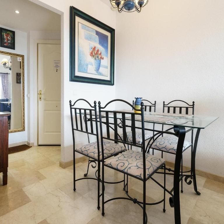 Apartment with communal pool in the heart of the Costa del Sol - Apartamento de 2 dormitorios - 12