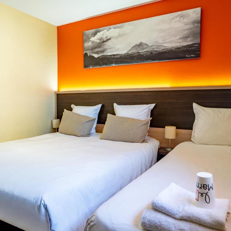 The Originals Boutique, Hôtel Le Marmotel, Clermont-Ferrand - Chambre Lit Queen-Size Triple - Non-Fumeurs - 1
