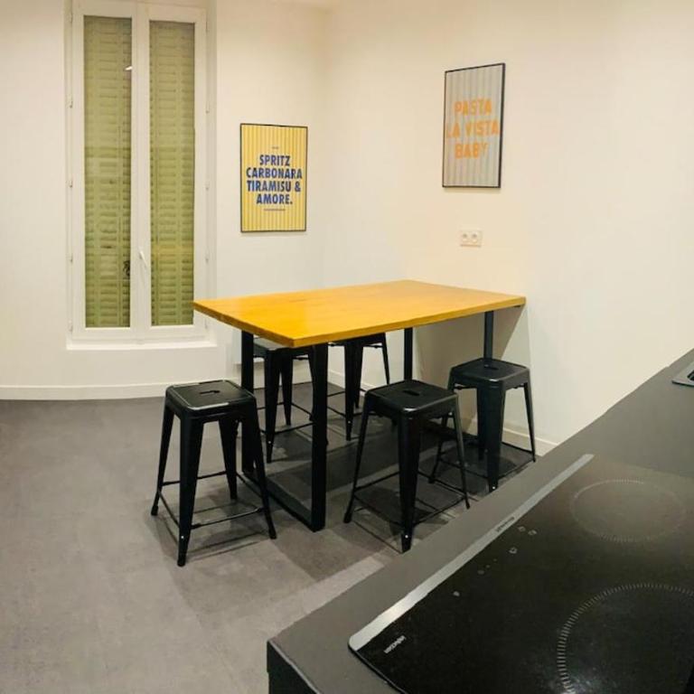 Le Saintmauritain - Three-Bedroom Apartment - 8
