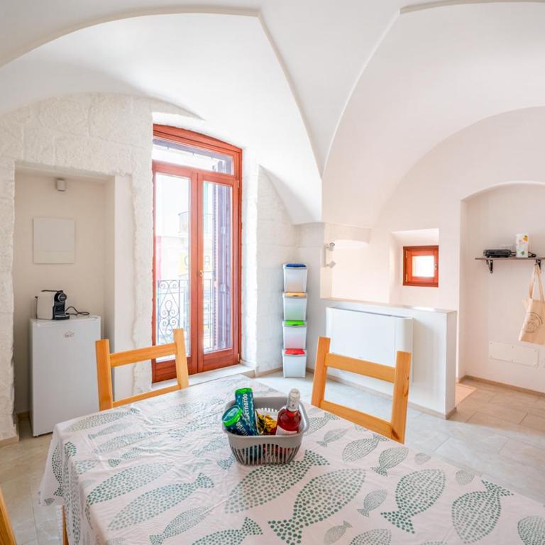 Domus Fisculi A - Stone Vaults & Local Charm - Casa con 1 Camera da Letto - 2