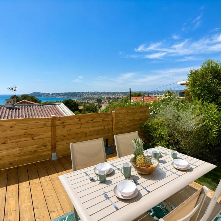Maison vue mer Plages et Port de Sanary à Pied - Villa 1 Chambre - 22
