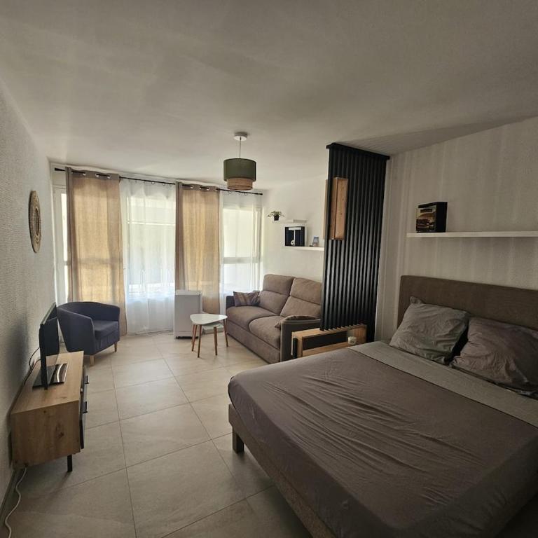 Studio proche plage les Sablettes - Appartement 2 Chambres - 1