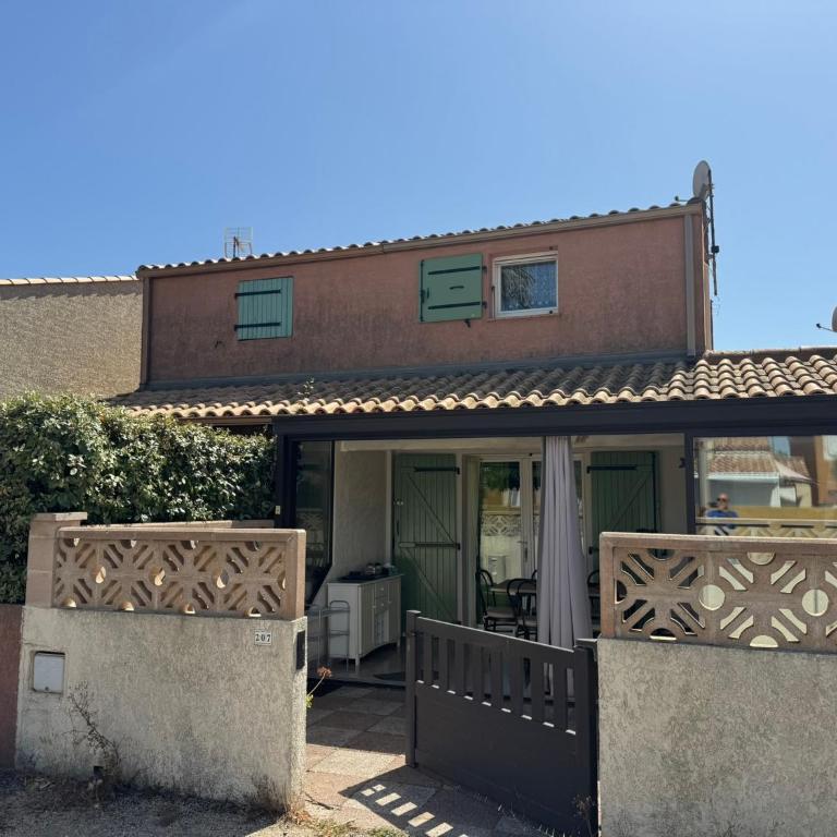 HOLIDAYLAND NARBONNE PLAGE Villas 6 ou 7 PERSONNES AVEC TERRASSE ET PLACE DE PARKING PRIVATIVE - Maison 1 Chambre - 19