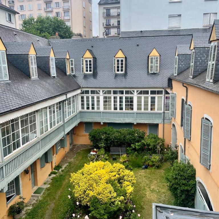 Duplex - Central - Family-friendly - Pyrenees & castle - Appartement 3 Chambres - 44