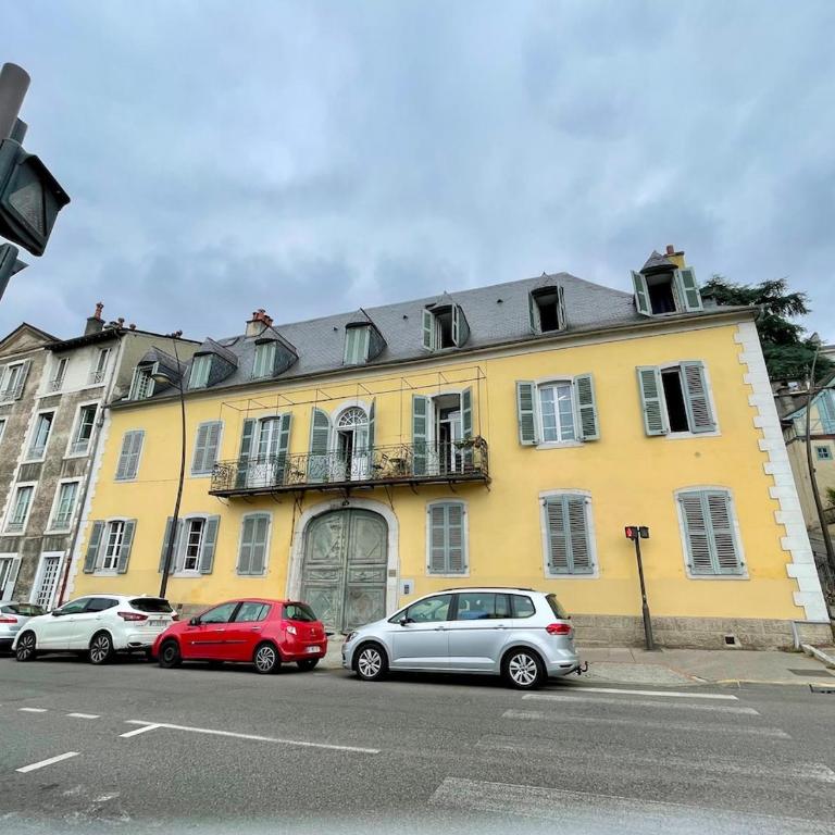 Duplex - Central - Family-friendly - Pyrenees & castle - Appartement 3 Chambres - 52