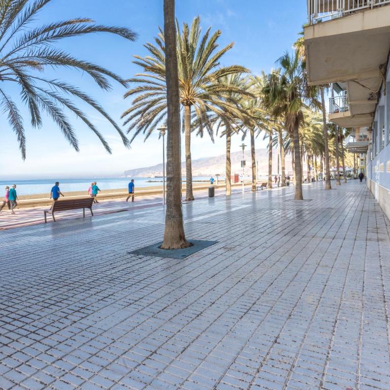 Apartamento Paseo Maritimo by Expoholidays 2 - Apartamento de 2 dormitorios con terraza y vistas al mar - 7