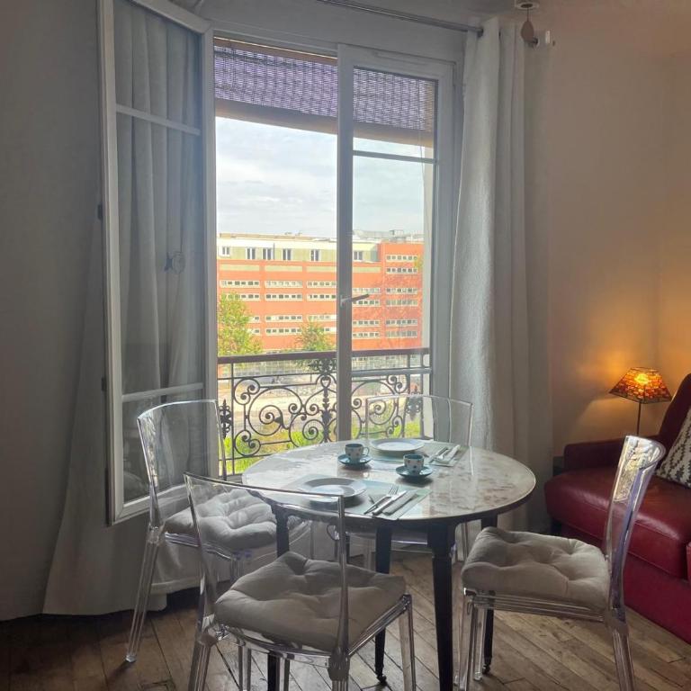 Appartement de charme avec vue sur le Canal Saint-Martin - Appartement 1 Chambre - 3