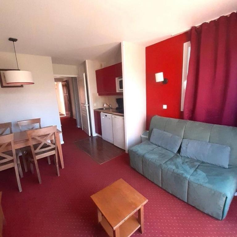 Le Balcon Montdesir, 4 pers, Piscine et Lac - Apartamento con terraza - 11
