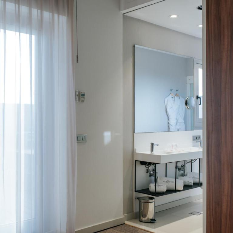 Hotel Neptuno Playa & Spa - Suite mit Meerblick - 5