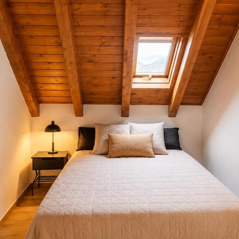 Céntrico ático de diseño con vistas al Pirineo - BENASQUE - Appartamento con 3 Camere da Letto - 9