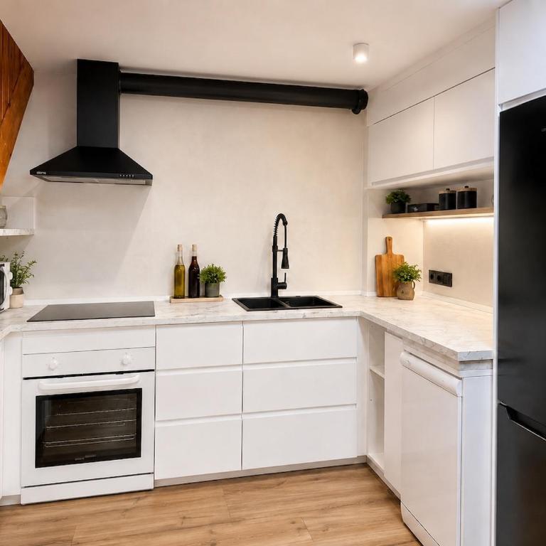 Céntrico ático de diseño con vistas al Pirineo - BENASQUE - Appartamento con 3 Camere da Letto - 8