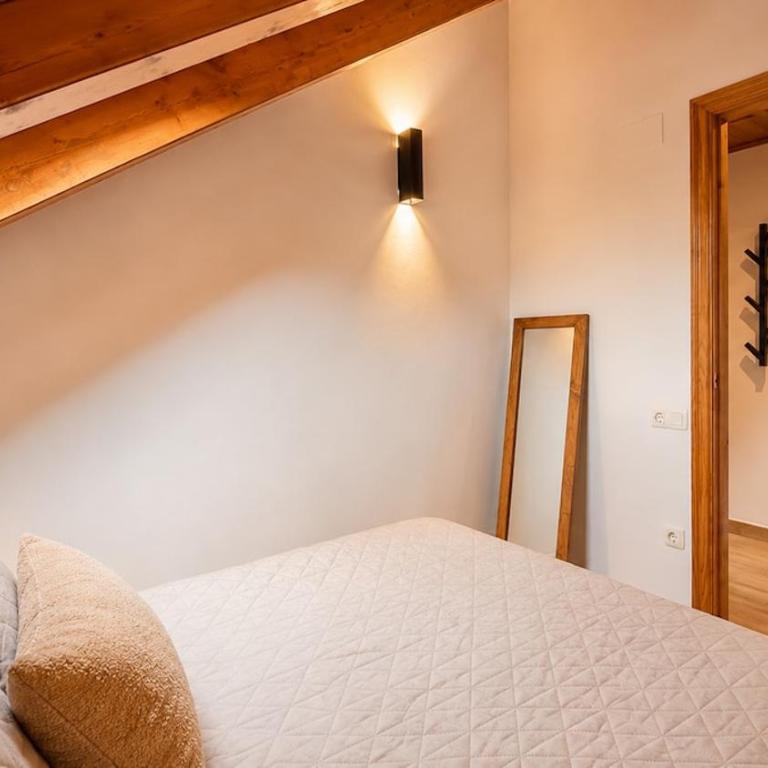 Céntrico ático de diseño con vistas al Pirineo - BENASQUE - Appartamento con 3 Camere da Letto - 17