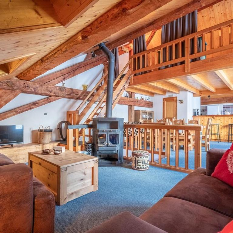 Chalet La Chapelle aux pieds des pistes - Apartment - 2