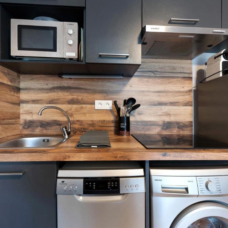 Appart la Perle Albiez Montrond - Appartement 2 Chambres avec Vue sur la Montagne - 8