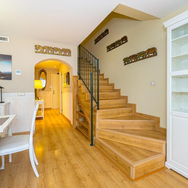 Exclusive bungalow in Sierra Cortina - Casa de 3 dormitorios - 5