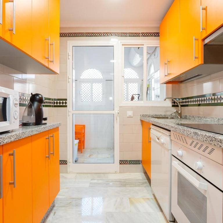 Apto Bajo con piscina comunitaria y patio privado - Apartment mit 3 Schlafzimmern - 26