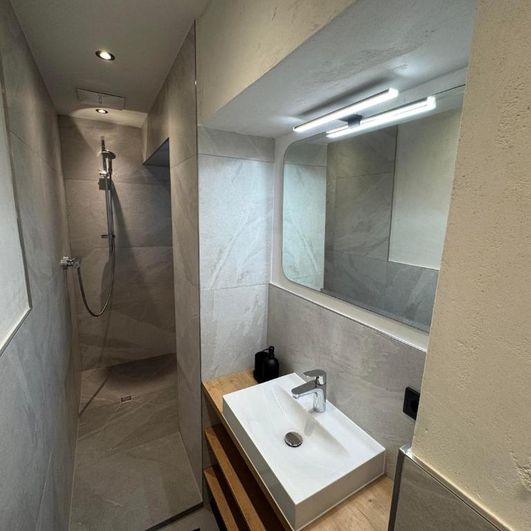 Achensee Apart Rinner - Apartment mit 1 Schlafzimmer und Balkon - 14