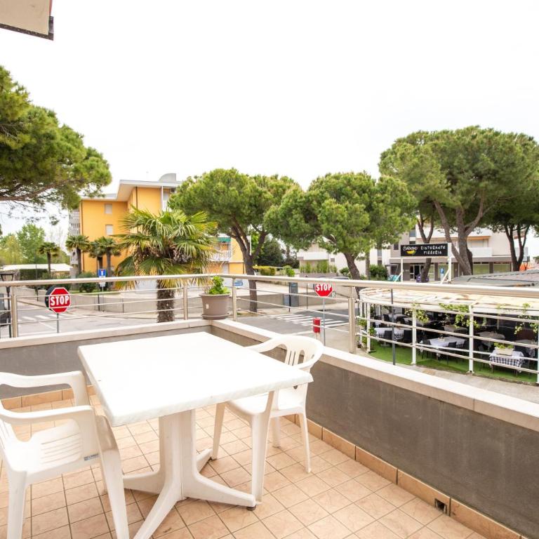 VillaCenzina - Family Studio - 4