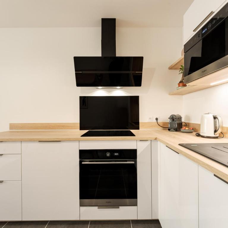 Alpin Moderne 2PAX Proche Gare et Thermes Paisible - Appartement - 4
