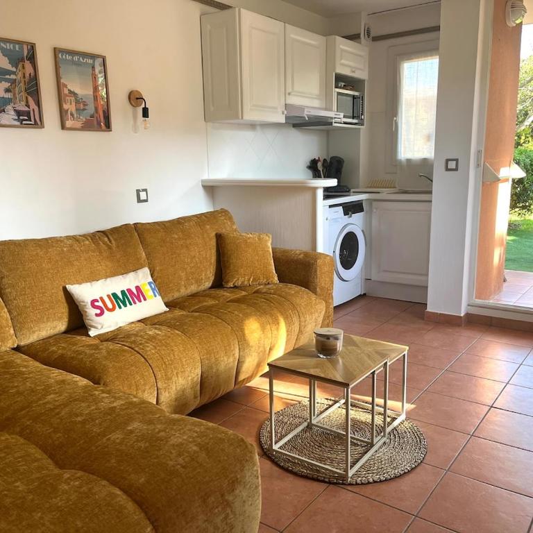 Studio rez de jardin - piscine - parking - Apartamento de 2 dormitorios - 1