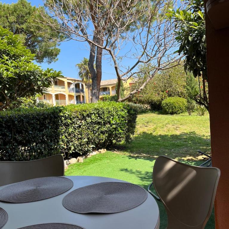 Studio rez de jardin - piscine - parking - Apartamento de 2 dormitorios - 6