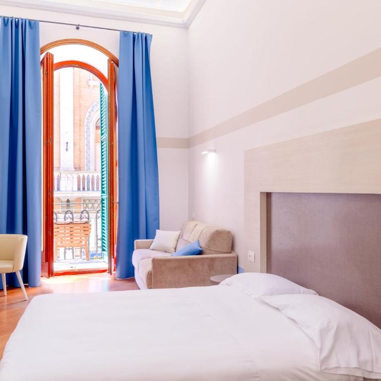 Giuliani Rooms - Camera Tripla con Balcone - 4