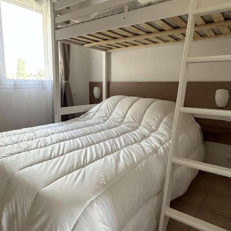 Apparemment RdC climatisé avec piscine, terrasse et parking - App 1502 - Appartement 1 Chambre - 17