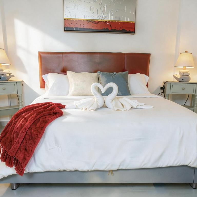 Rooftop Pool 1BR 2BR Duplex Sleeps 2-8, 3 Blue Flag Beaches 15 Min & 5th Ave 10 Min, Chedraui Grocery 15 Min, Kitchen WiFi AC - Premium Apartment mit 1 Schlafzimmer - 2