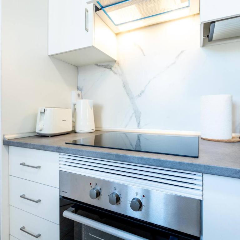 K1. Cozy Las Flores with Pool - Apartment - 7