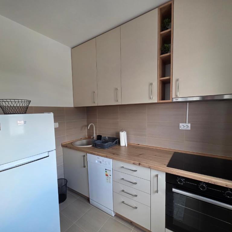 Stan na dan Pale Ice 3 - Apartman sa 1 Spavaćom Sobom - 3