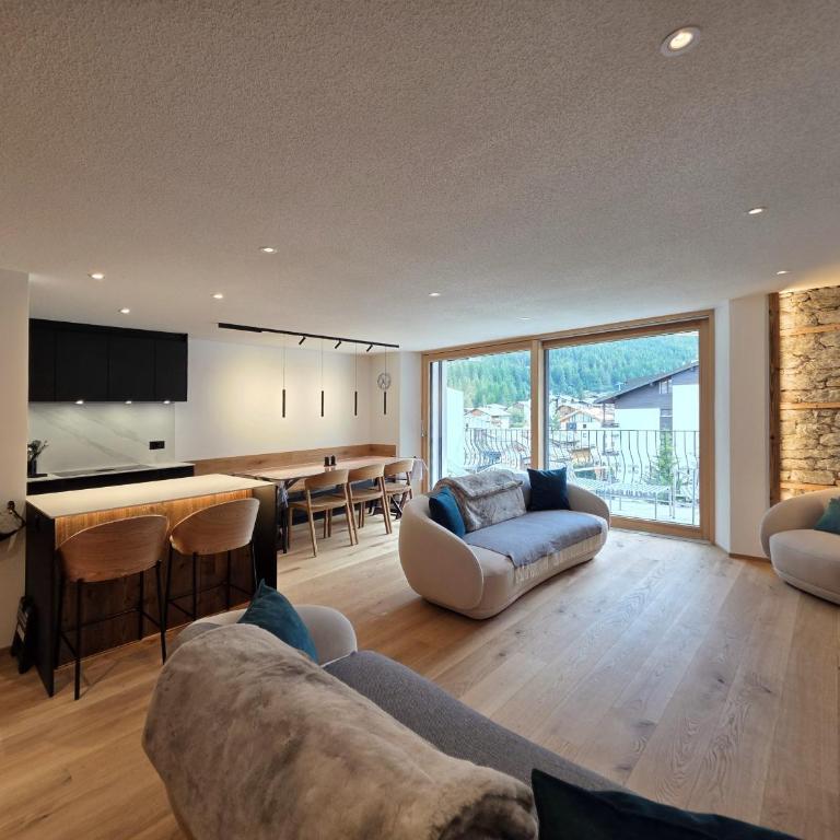 DuGlacier B3 - Premium Apartment mit 3 Schlafzimmern und Balkon - 1